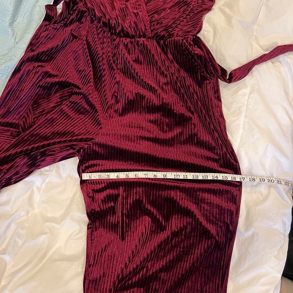 Bold & Chic sleeveless jumpsuit with pockets, size 3X - Picture 11 of 12